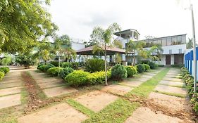 Trupthi Resorts Rajam 4*